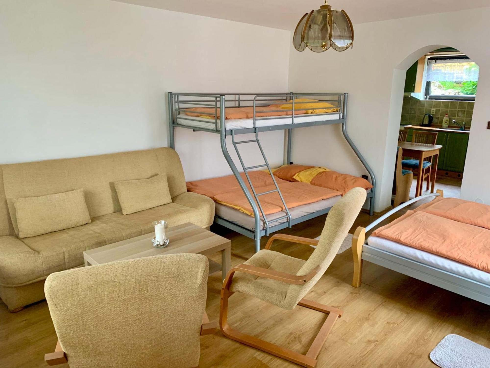 Privát Daniela Apartamento Radvanice  Exterior foto